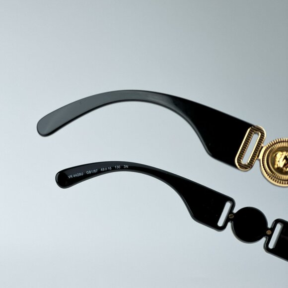 Versace KIDS VK4429U GB1/87 BRAND NEW Sunglasses Black Grey Gold Rectangle Kids - Picture 11 of 12